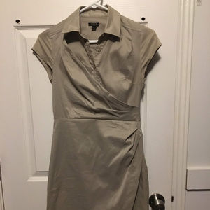 Banana Republic beige dress